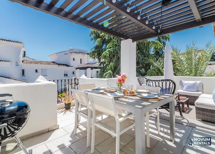 Modern 2 Bedroom Penthouse W/ Terrace, Pool & Bbq * Marbellac