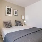 Modern 2 Bedroom Penthouse W/ Terrace, Pool & Bbq Appartement Marbella