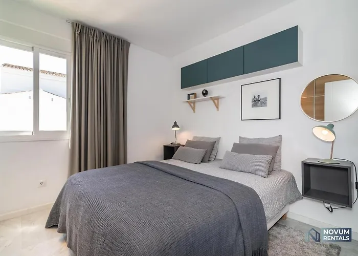 Apartamento Modern 2 Bedroom Penthouse W/ Terrace, Pool & Bbq *